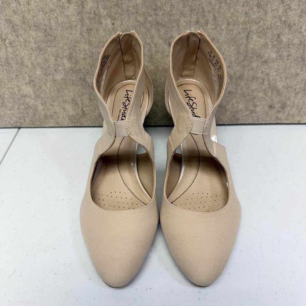 LifeStride Giovanna 2 Pump Women 8.5M Beige Strappy Mid Heel Comfort Dress Shoes